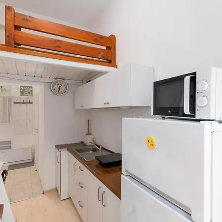 Standard With Mezzanine By Bookinghost Apartament *