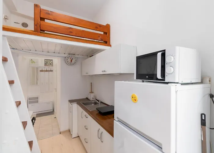 Standard With Mezzanine By Bookinghost Apartament *